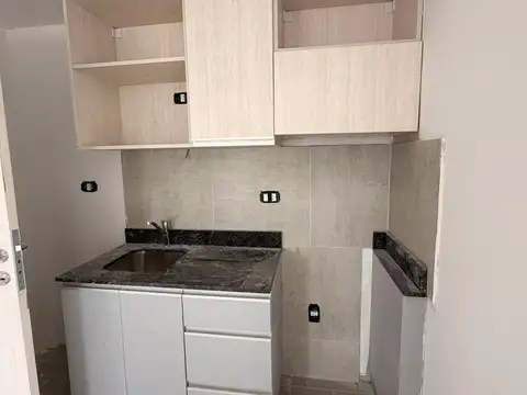 Monoambiente en edificio CALIZO a estrenar
