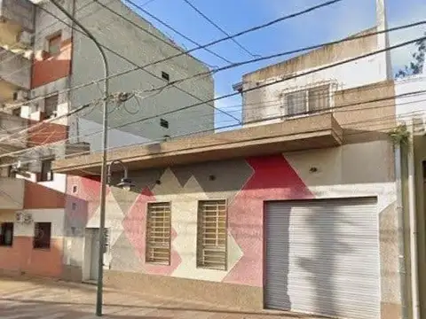 Excelente Galpón  