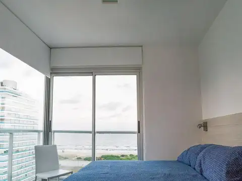 Departamento en Alquiler Temporal en Playa Brava, USD 9.000