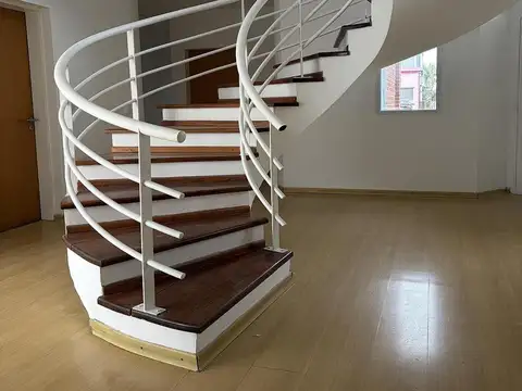 Casa en Alquiler en La Lomada De Pilar, USD 2.300