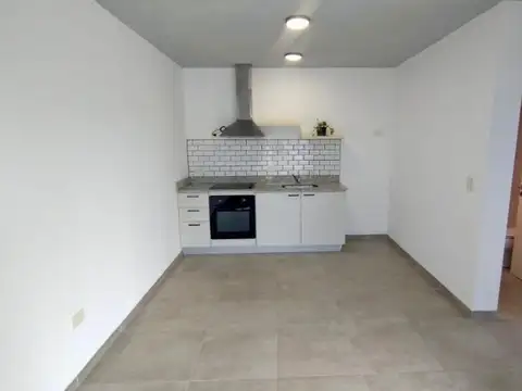 Departamento en Alquiler en Manzanares Chico, $ 650.000