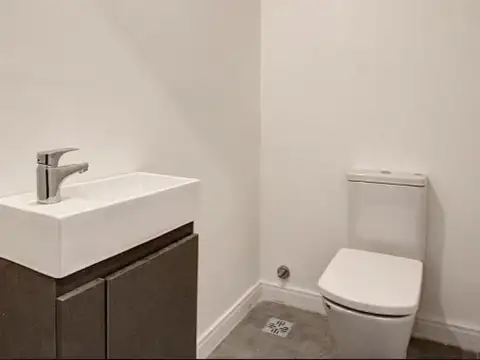 Oficina Monoambiente con 2 baños