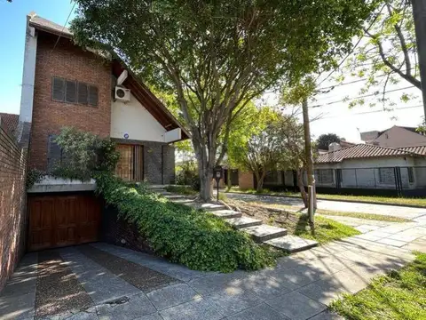 CASA 3 DORMITORIOS APTA CREDITO ADROGUE