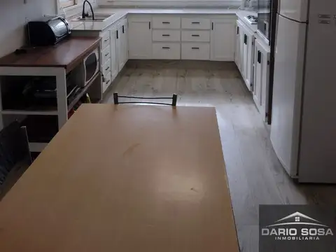 Casa en Venta en Loma Verde, USD 210.000