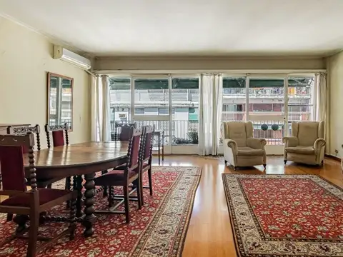 Rio de Janeiro 100 , Piso 7