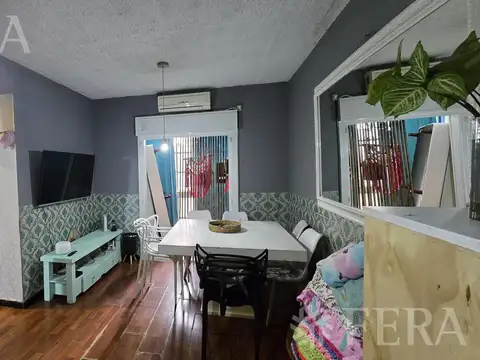 Venta departamento 3 ambientes con balcón en Lanús Este