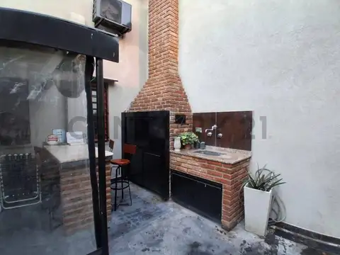 Casa en Alquiler en Villa Ballester, $ 1.800.000