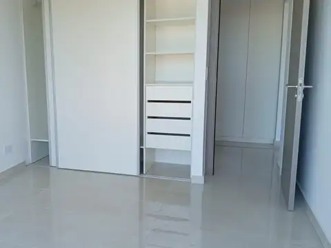 DPTO 2 AMB. RAMOS MEJIA CON COCHERA