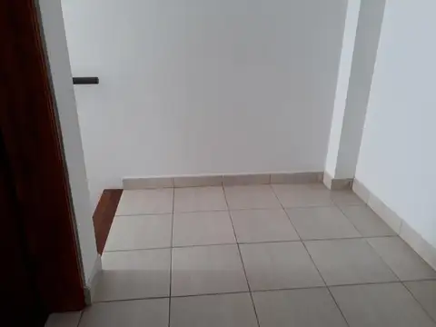 Departamento en Alquiler en Zona Universidades Bosque, $ 650.000