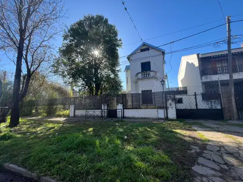 Casa en Alquiler de 5 dormitorios