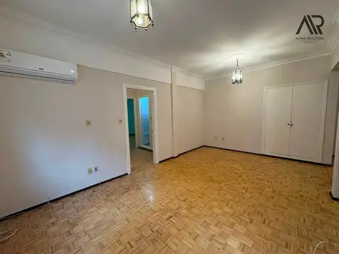Departamento en Alquiler 1980 años