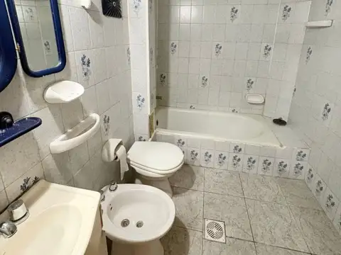 Depto Tipo Casa en Venta 65 años
