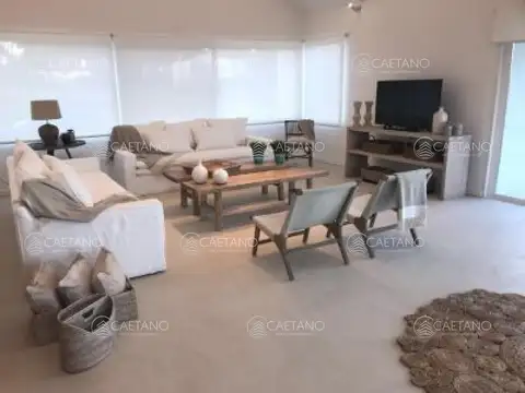 Casa en Venta en José Ignacio, USD 1.450.000