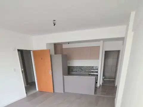 Coronel Ramón Lorenzo Falcón 6600