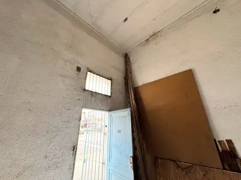 ALQUILER DEPOSITO / LOCAL EN ESQUINA MATADEROS