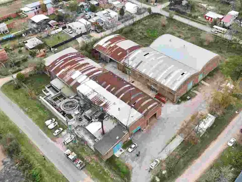 Depósitos/Galpones de 700M2, Z. Ind. Villa La Ñata