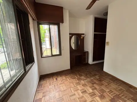 CASA EN VENTA EN PERGAMINO EN ZONA CENTRICA