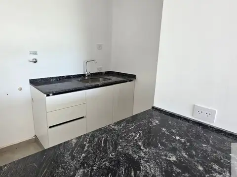 Departamento en Alquiler con 1 cochera