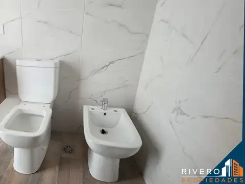 Departamento en Alquiler con 1 cochera