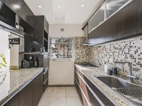 Casa en venta 5 ambientes en Harás María Elena