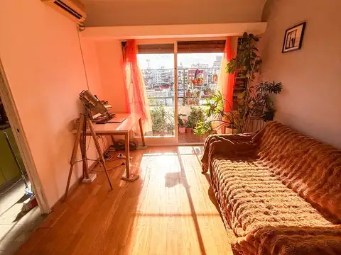 Lavalleja 100, Piso 5