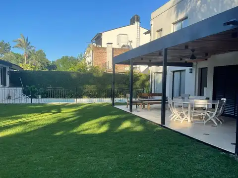 Casa en Alquiler Temporal de 4 dormitorios