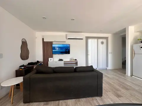 Bv de la Alegria al 1100