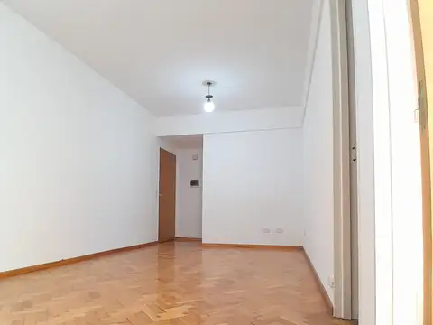 Federico Lacroze 3300, Piso 2