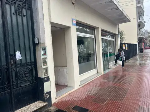 Oficina en Venta 51 años