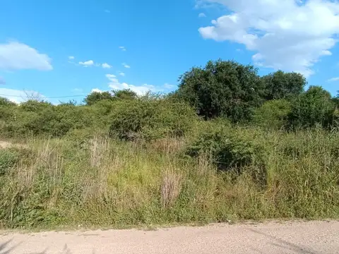 VENTA TERRENO PARQUE SIQUIMAN 830M2 ESCRITURA