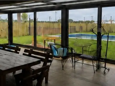 Casa en Alquiler en San Sebastian, USD 1.250