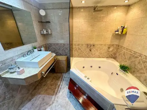 Casa en Venta en Monte Grande, USD 135.000
