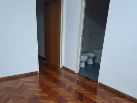 Rocamora 4400, Piso 1er