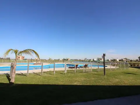Terreno en Venta en Lagos De Canning, USD 95.300