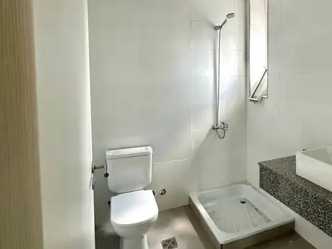 Oficina Monoambiente con 2 baños