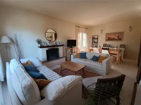 Depto Tipo Casa en Venta de 3 dormitorios