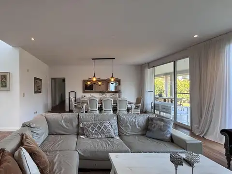 Casa en Alquiler al Este