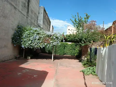 Casa 6 ambientes con 3 baños