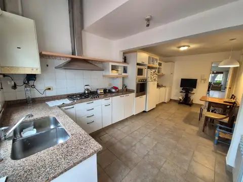 Casa en Venta en Olivos Uzal / Panamericana, USD 265.000
