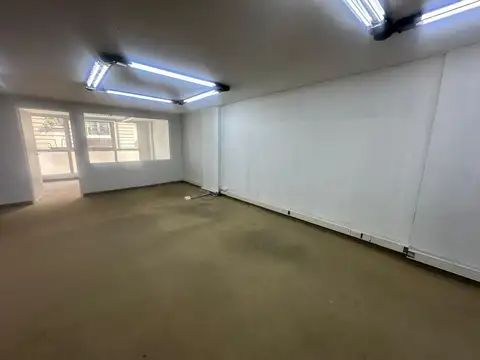 Oficina en Alquiler en Tribunales, $ 700.000