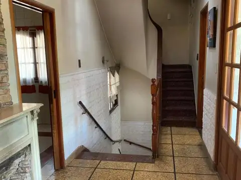 Depto Tipo Casa en Venta en Parque Chacabuco, USD 190.000
