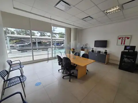 Excelente Estado Planta Baja Oficina Amaneceres Office