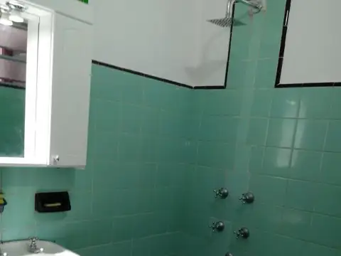 Depto Tipo Casa en Venta de 2 ambientes