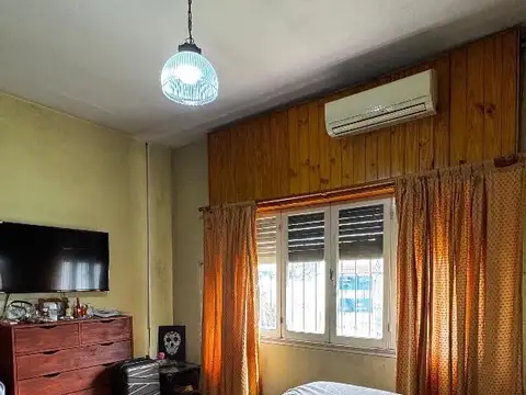 CASA EN VENTA - PARQUE SAN MARTIN
