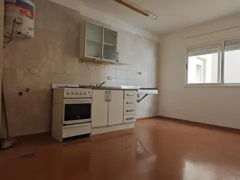 Departamento en Alquiler en Flores, $ 450.000