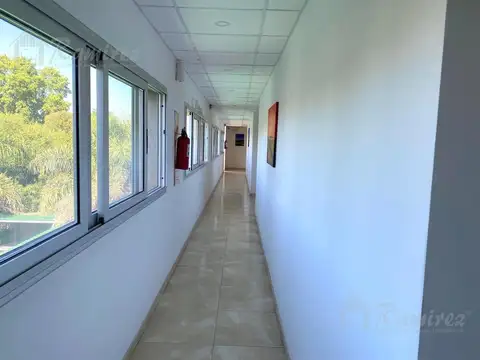 Oficina En Alquiler - Francisco Alvarez, Moreno