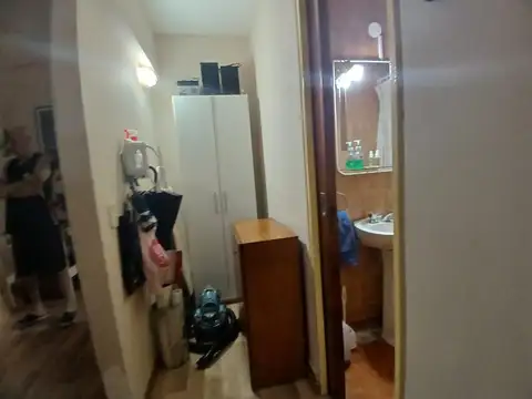 Departamento 3 ambientes con cochera, patio y baulera