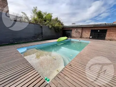 Casa 4 Ambientes - Isidro Casanova