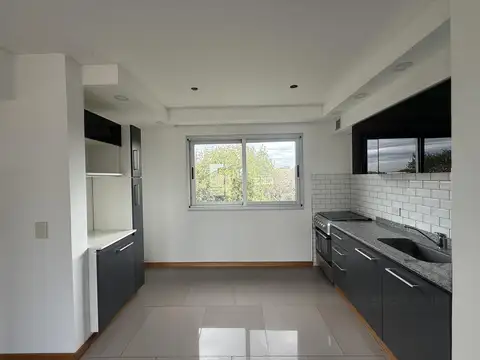 Departamento en Alquiler al Este