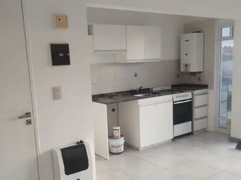 ALQUILER DEPARTAMENTO 1 DORMITORIO Iriondo al 300. Facultad de medicina y odontología.